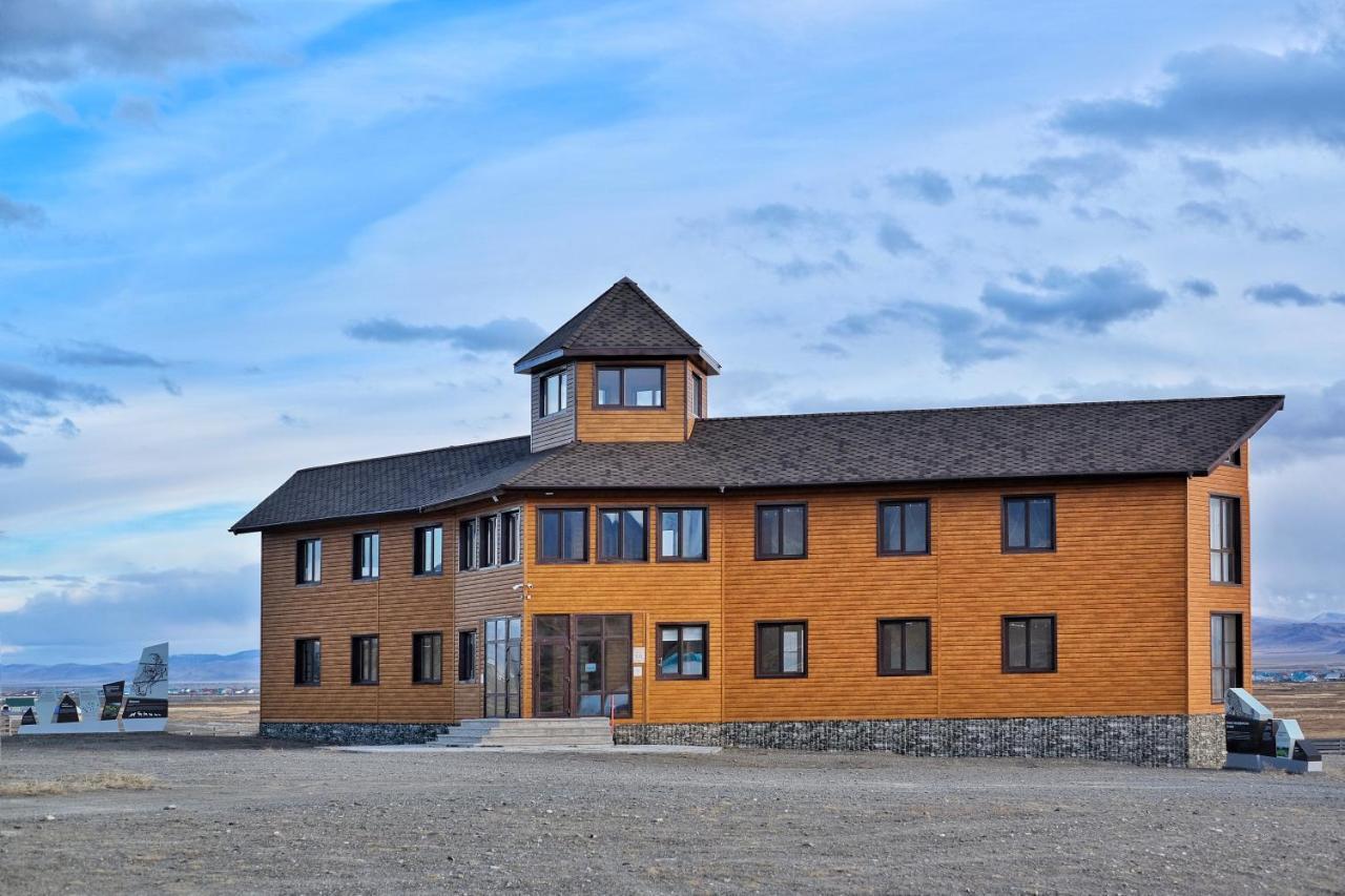 Vizit-Tsentr Sailugemskiy Hotel Kosh-Agach Bagian luar foto